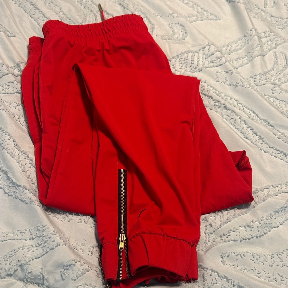 ZYIA Red Active Drawstring Waist Shorts - Picture 3 of 3